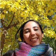 Doy clases niños, jóvenes y adultos. Soy una persona paciente, amable y respetuosa